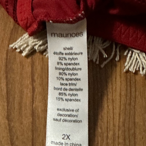 Maurice’s 2X red lace bralette - Picture 3 of 3
